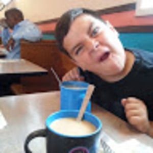 Meet your Posher, Dana